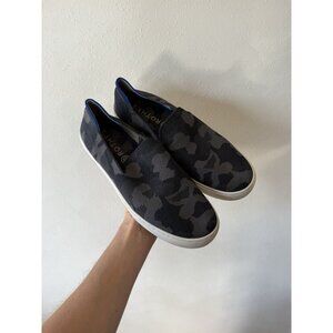 Rothy's Slip On Sneakers Gray Camo Camouflage Womens Size 9.5 Flats Flat Shoes